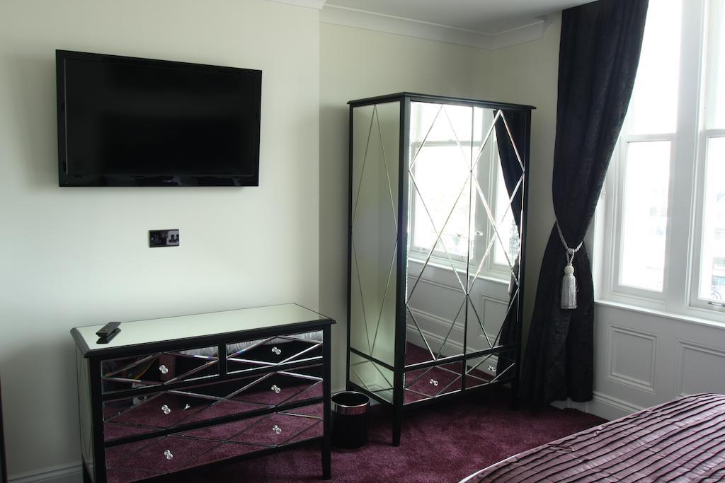 The Ship Leopard Hotel - No Children (Adults Only) Portsmouth Cameră foto